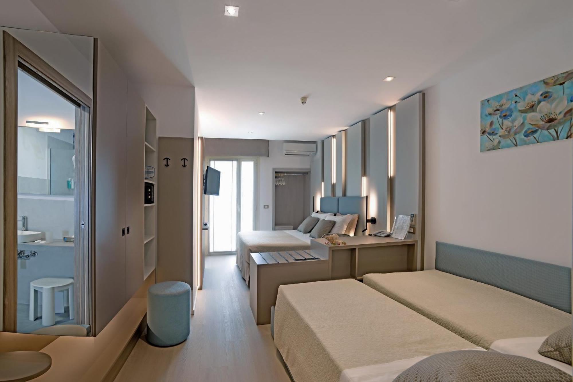 Hotel Colorado Линьяно-Саббьядоро Экстерьер фото