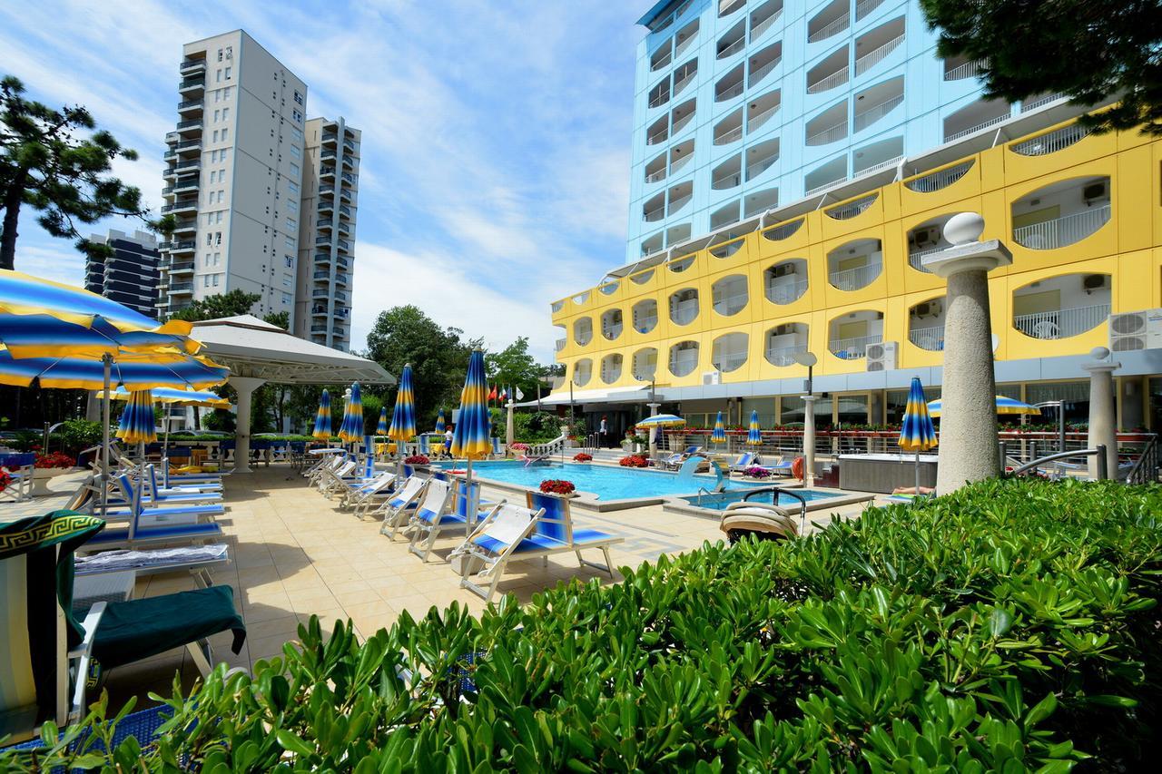 Hotel Colorado Линьяно-Саббьядоро Экстерьер фото